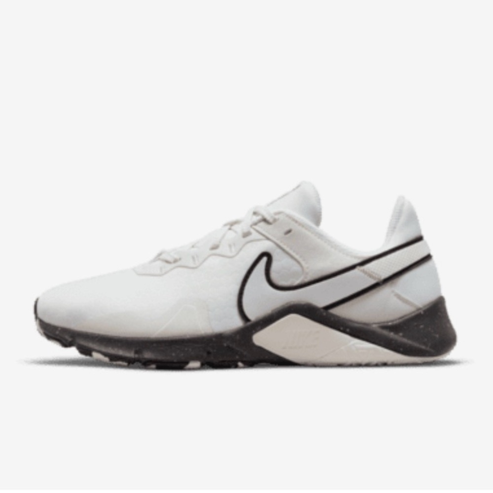 Nike Legend Essential 2 Premium Women’s